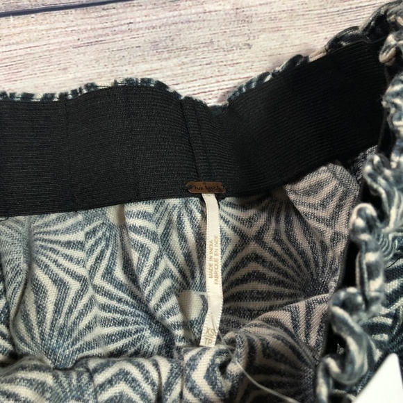 NWT Free People So Much Sun Mini Skirt Size XS - Picture 6 of 8